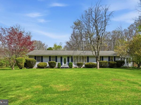 4 CODORUS ROAD, BARNESVILLE, PA 18214