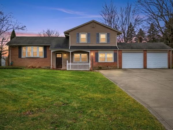 635 Karlson Drive, Mansfield, OH 44904