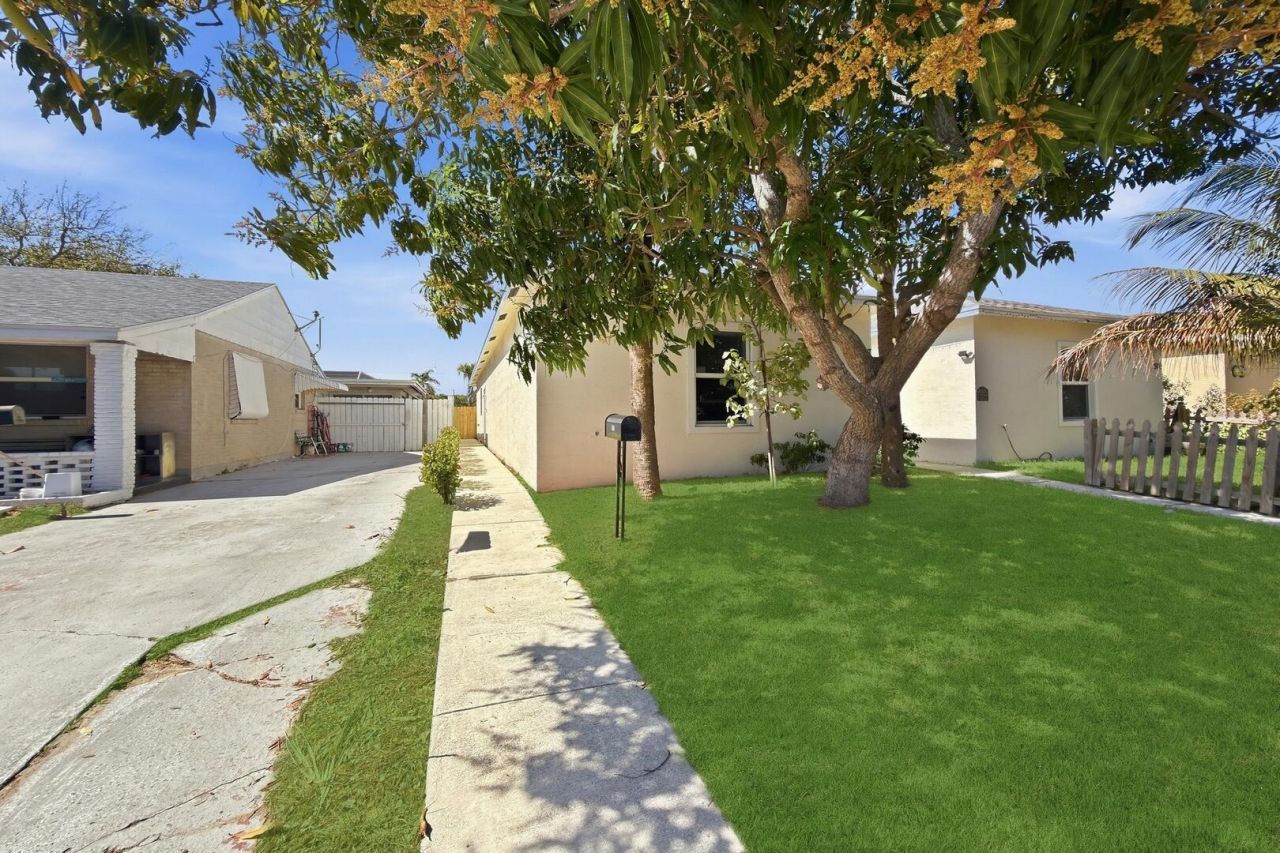 607 N F Street, Lake Worth, FL 33460 Photo
