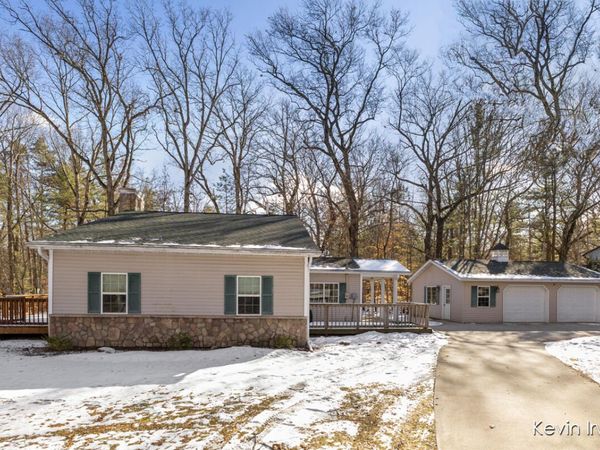 22265 W Hillis Drive, Pierson, MI 49339