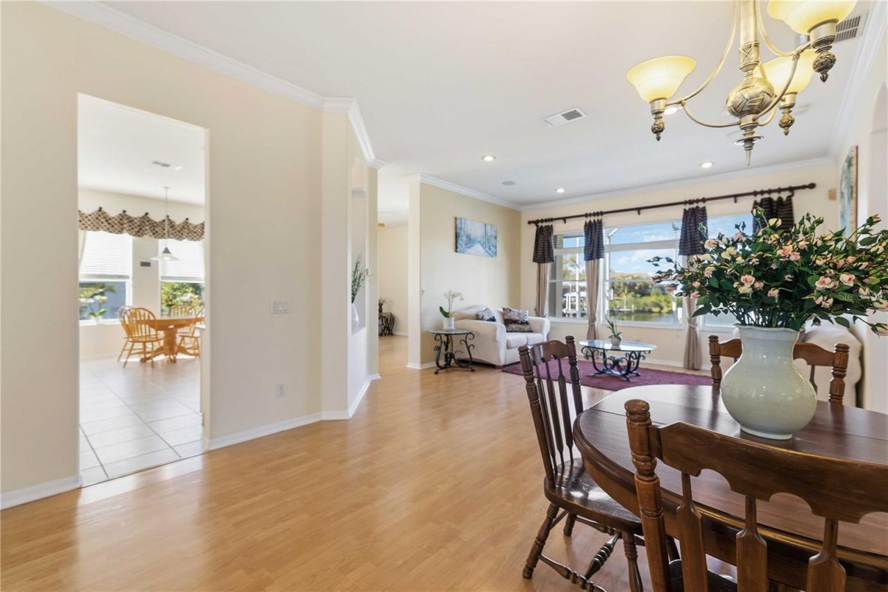 136 41st Circle E, Bradenton, FL 34208 Photo