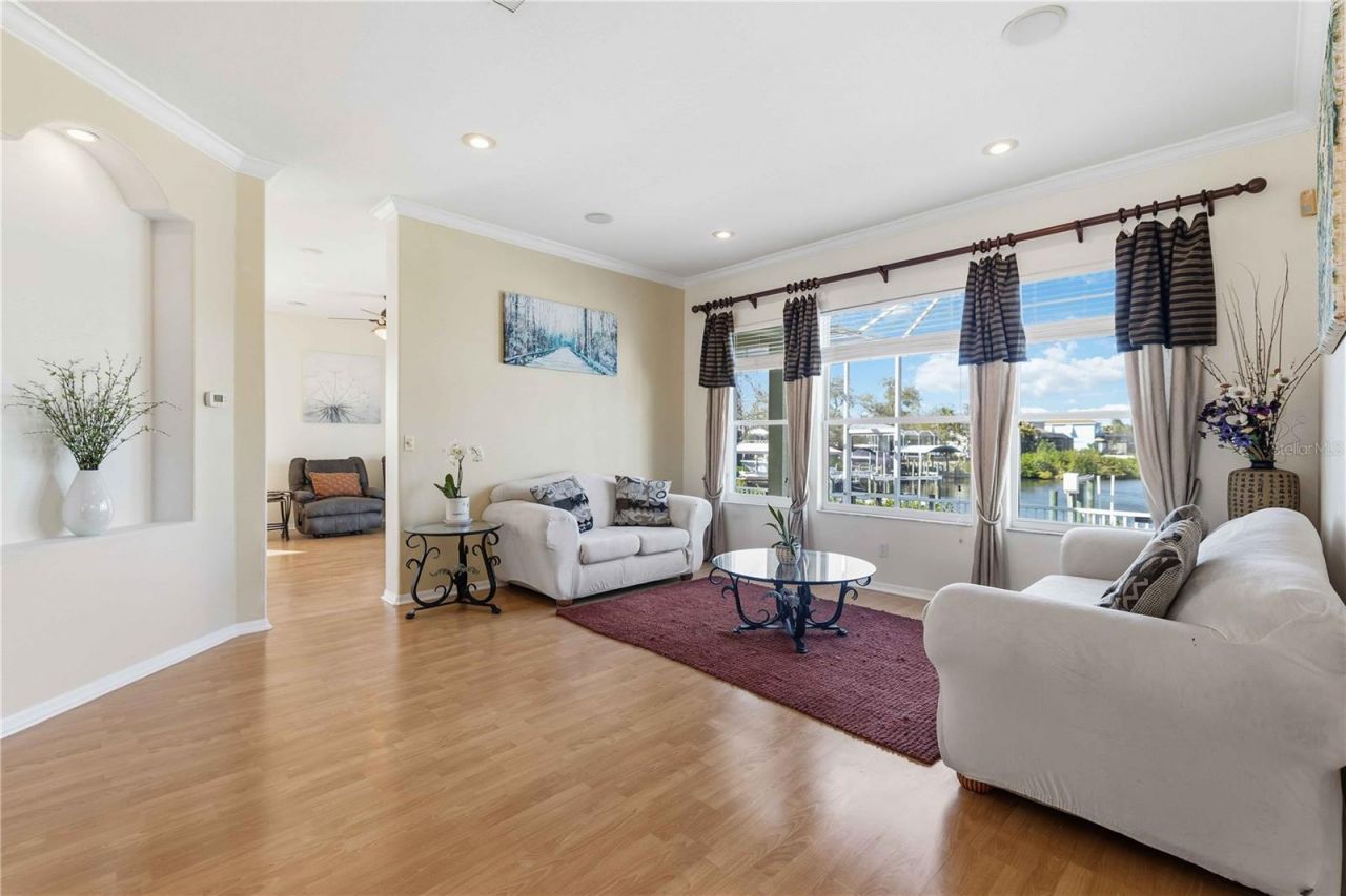 136 41st Circle E, Bradenton, FL 34208 Photo