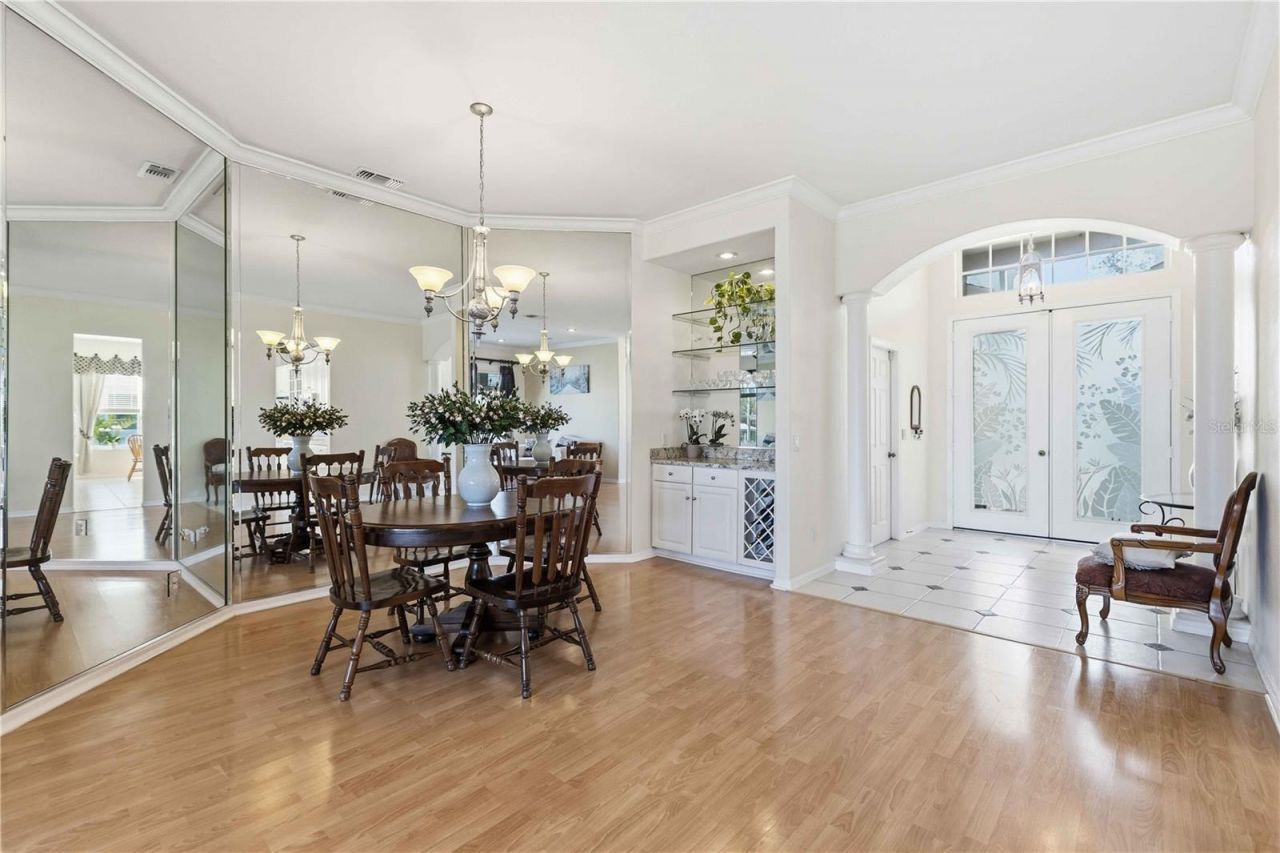 136 41st Circle E, Bradenton, FL 34208 Photo