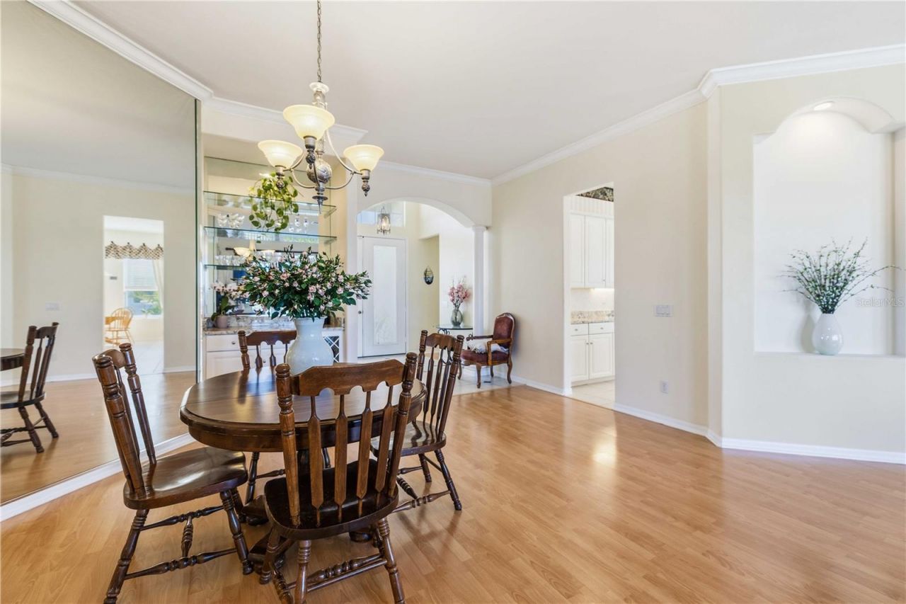 136 41st Circle E, Bradenton, FL 34208 Photo