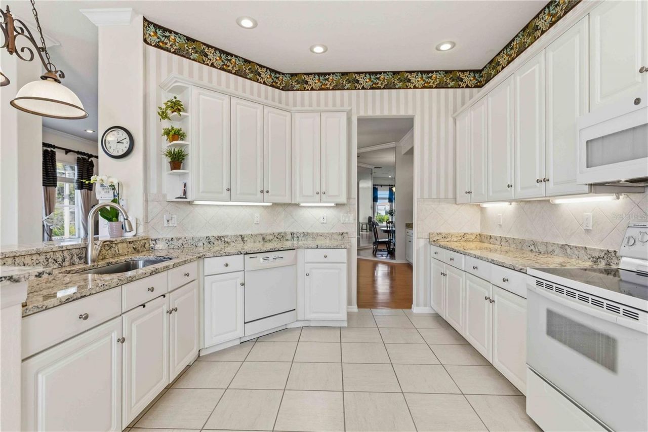 136 41st Circle E, Bradenton, FL 34208 Photo