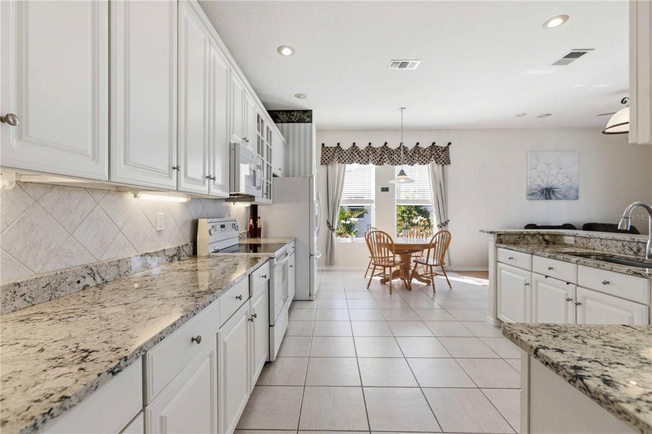 136 41st Circle E, Bradenton, FL 34208 Photo