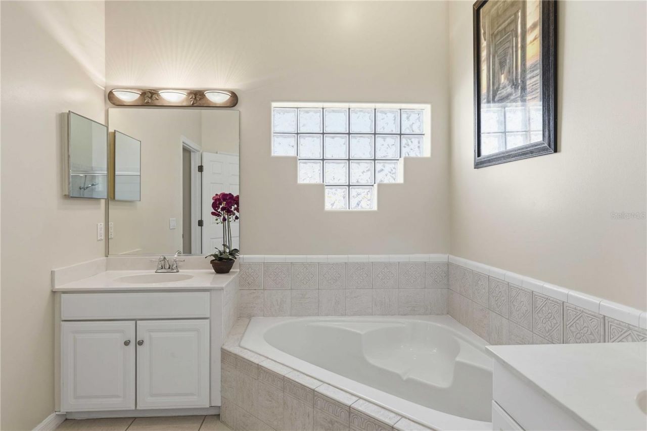 136 41st Circle E, Bradenton, FL 34208 Photo