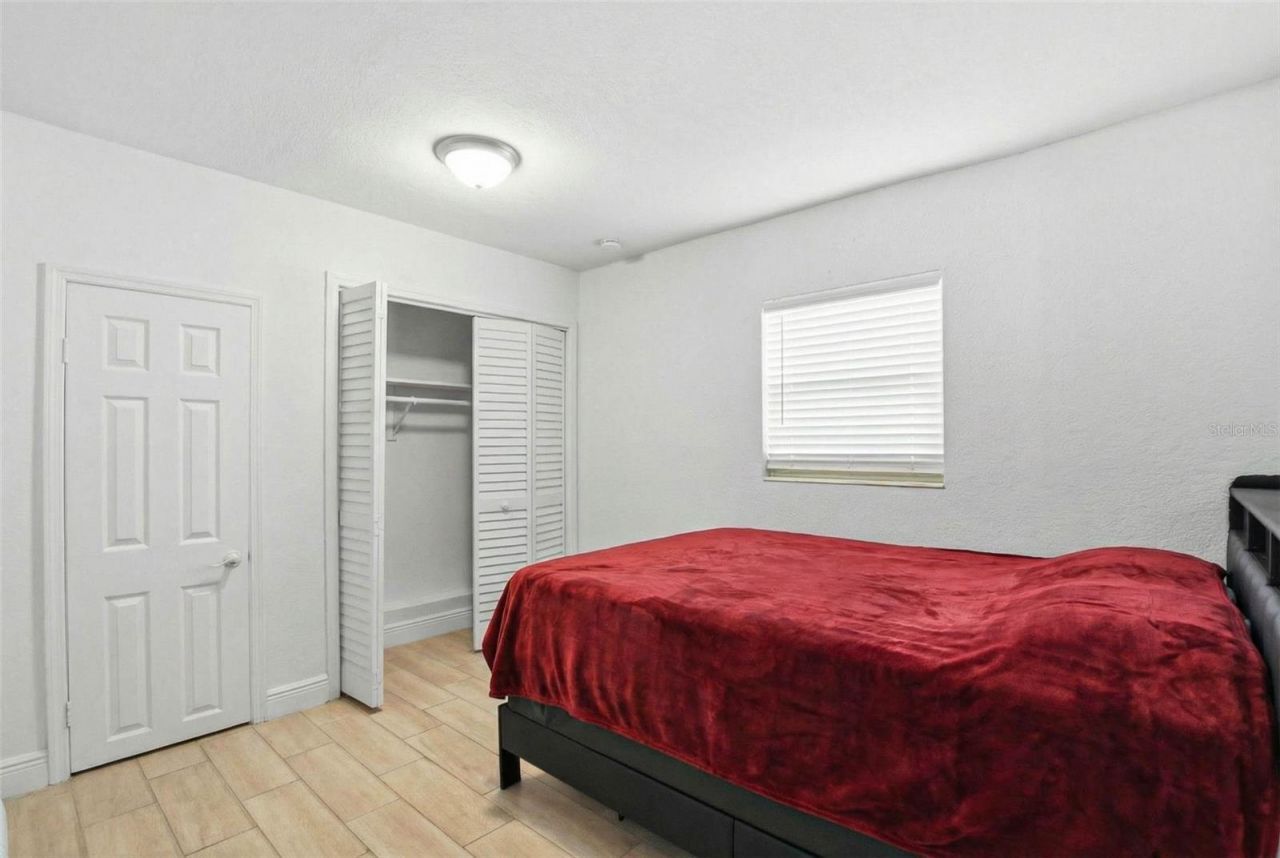 2521 W Crest Avenue , Tampa, FL 33614 Photo