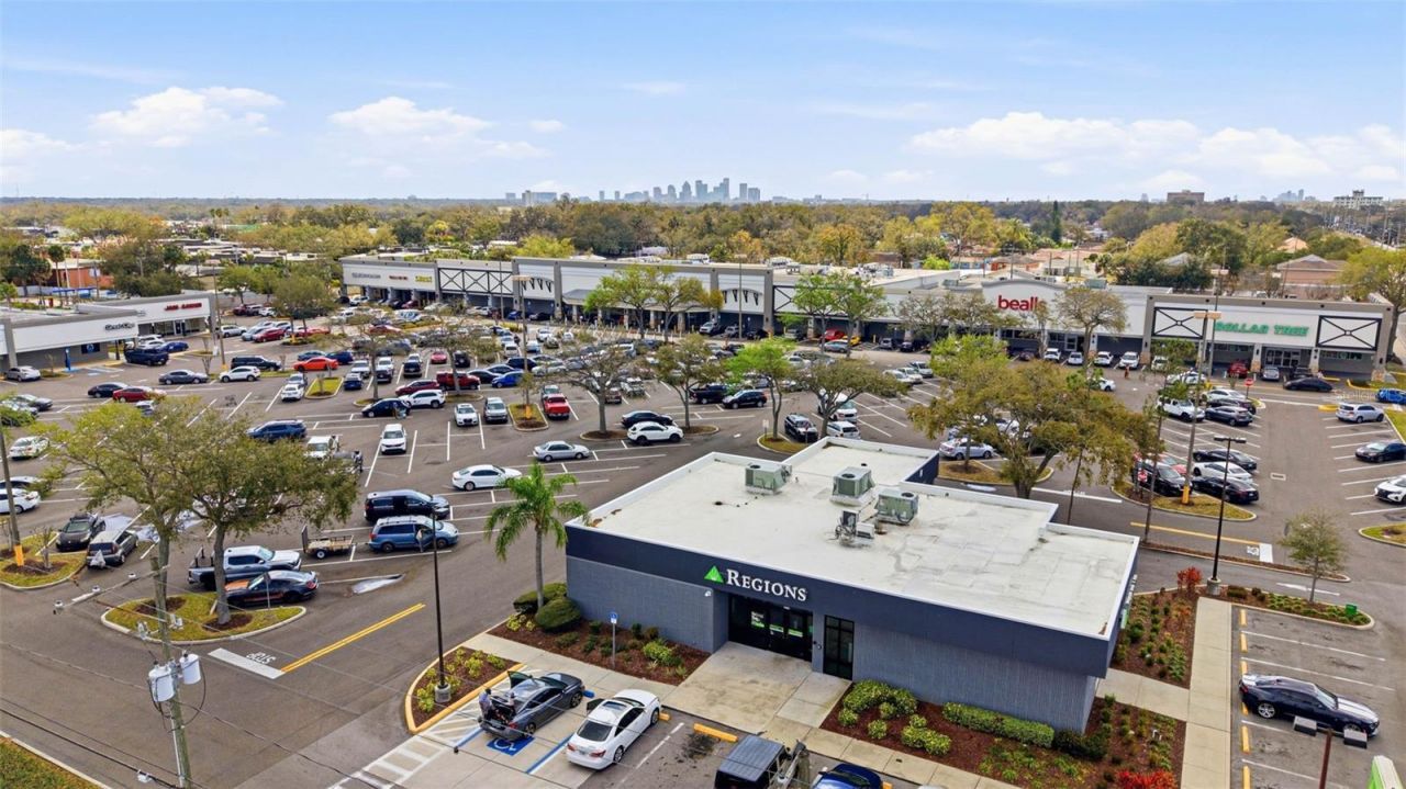 2521 W Crest Avenue , Tampa, FL 33614 Photo