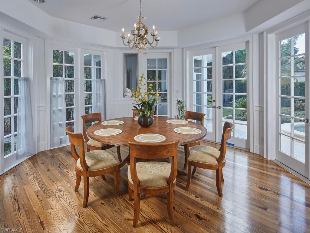2750 Treasure Ln, Naples, FL 34102 Photo