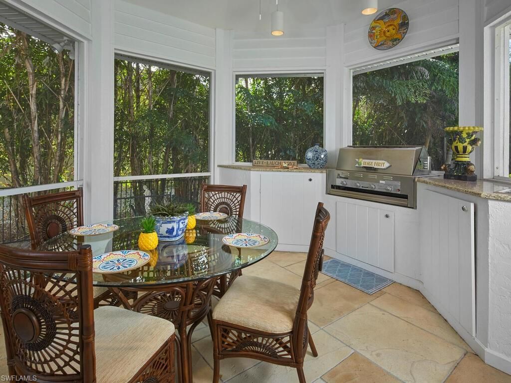 2750 Treasure Ln, Naples, FL 34102 Photo