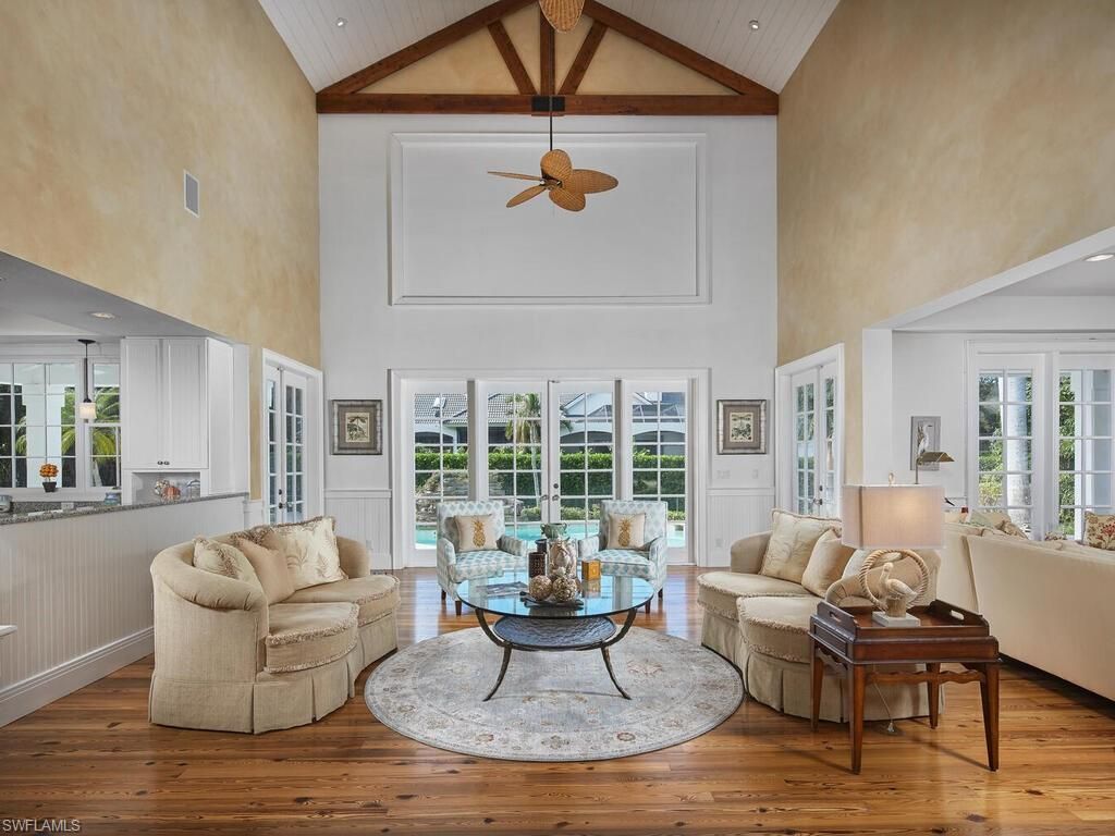 2750 Treasure Ln, Naples, FL 34102 Photo