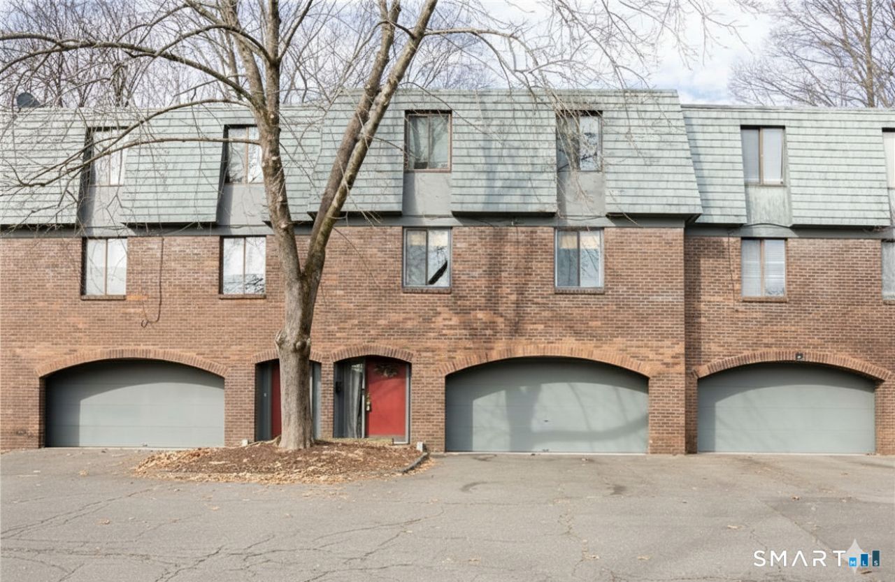 59 Trolley Crossing, Unit 59, Middletown, CT 06457 Main Photo