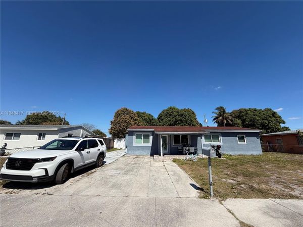 3431 NW 172nd Ter, Miami Gardens, FL 33056
