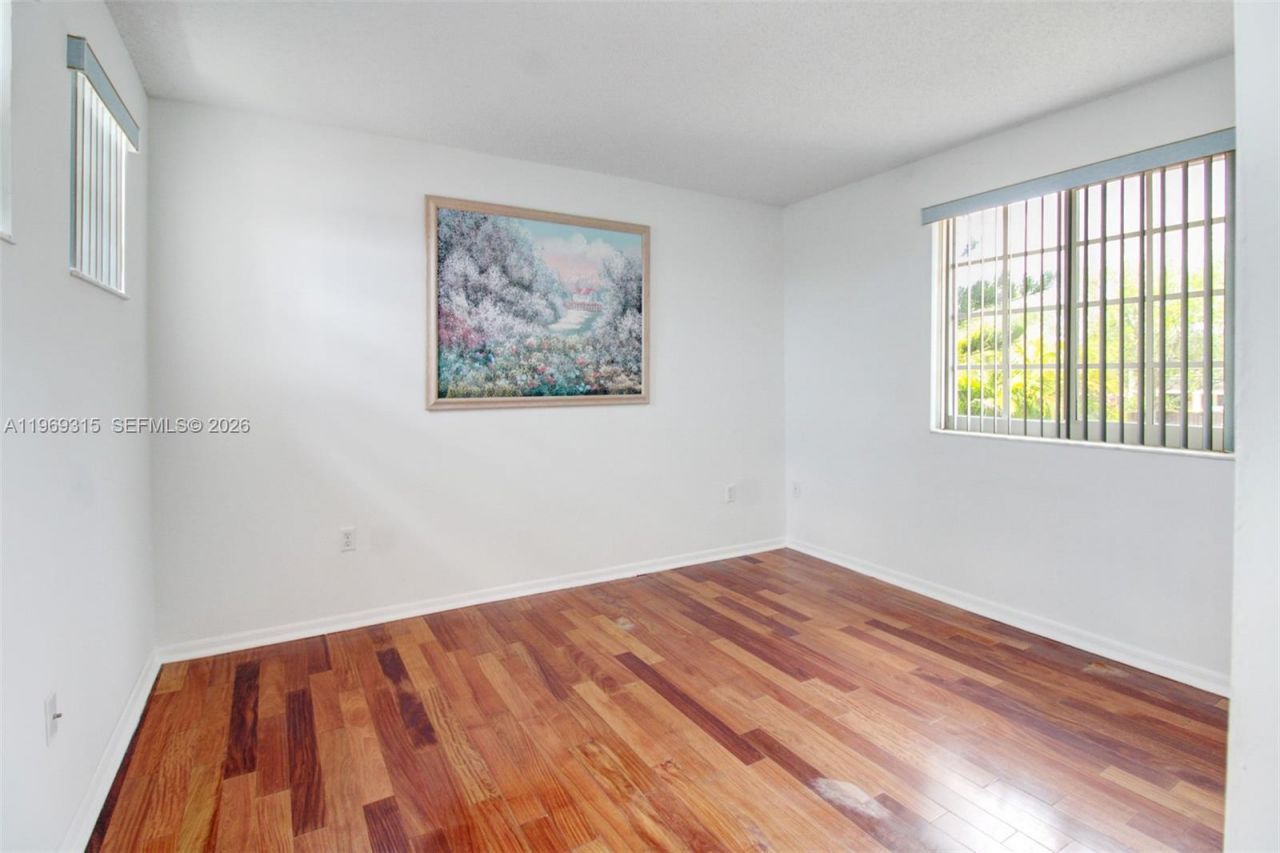 15490 SW 47th St , Miami, FL 33185 Photo