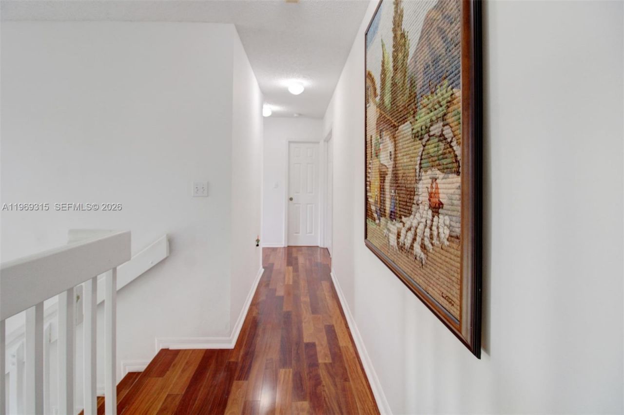 15490 SW 47th St , Miami, FL 33185 Photo