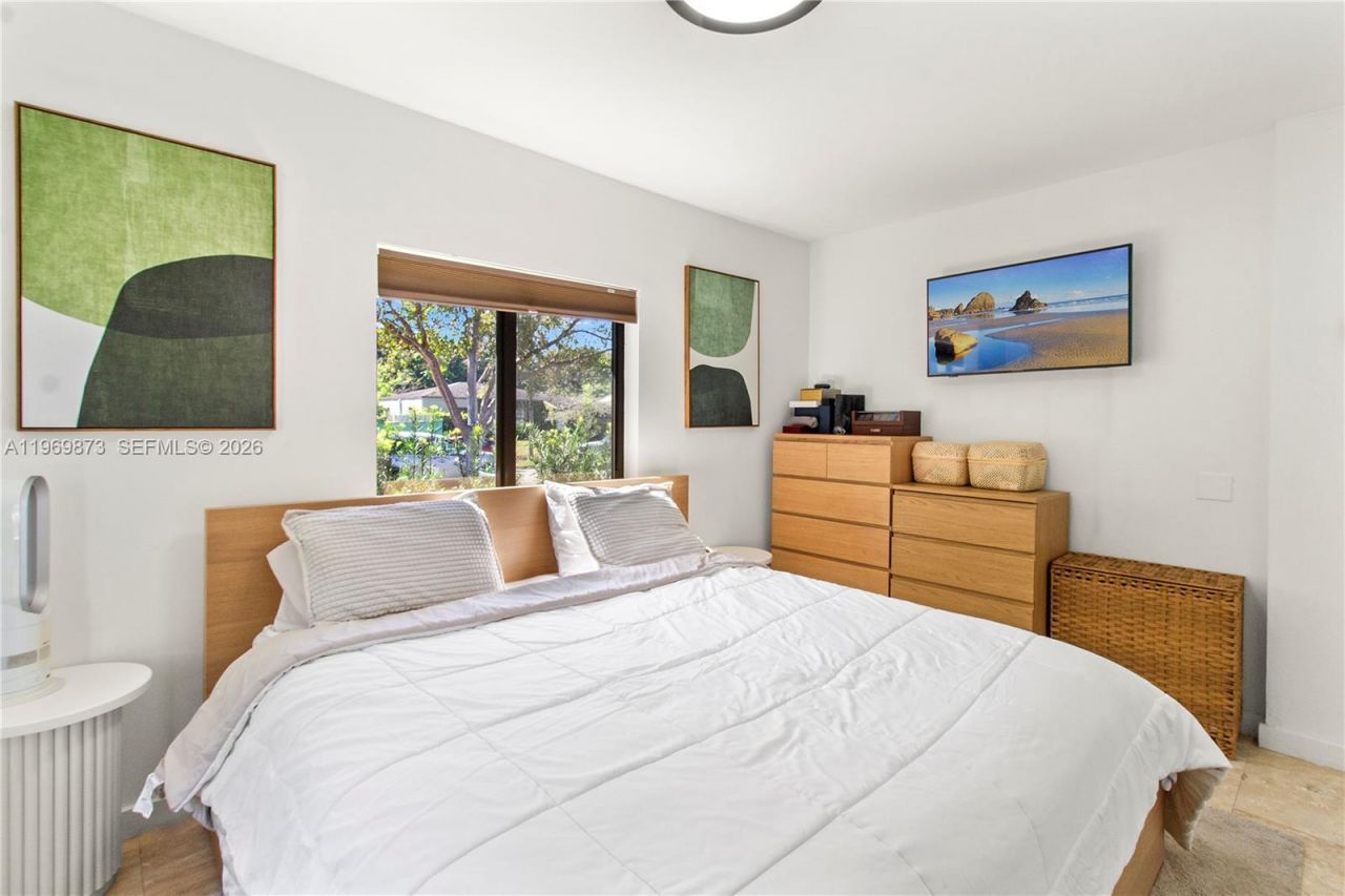 6315 SW 42nd St , South Miami, FL 33155 Photo