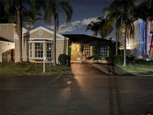 9917 SW 221st Ter , Cutler Bay, FL 33190