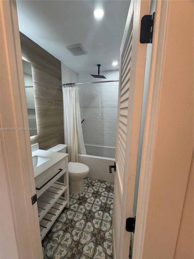 9917 SW 221st Ter , Cutler Bay, FL 33190 Photo