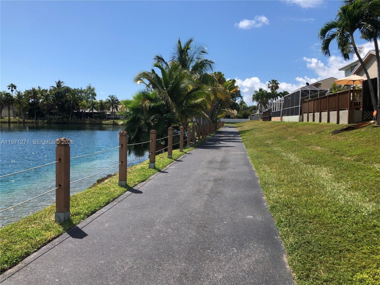 9917 SW 221st Ter , Cutler Bay, FL 33190 Photo