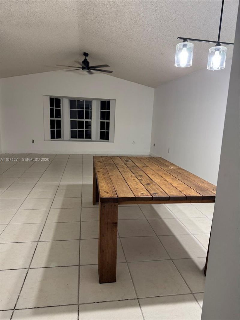 9917 SW 221st Ter , Cutler Bay, FL 33190 Photo