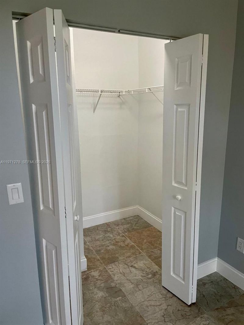 165 NW 96th Ter, Unit 3-308, Pembroke Pines, FL 33024 Photo