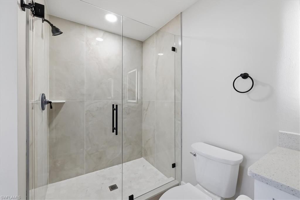 137 Dow Ln, North Fort Myers, FL 33917 Photo