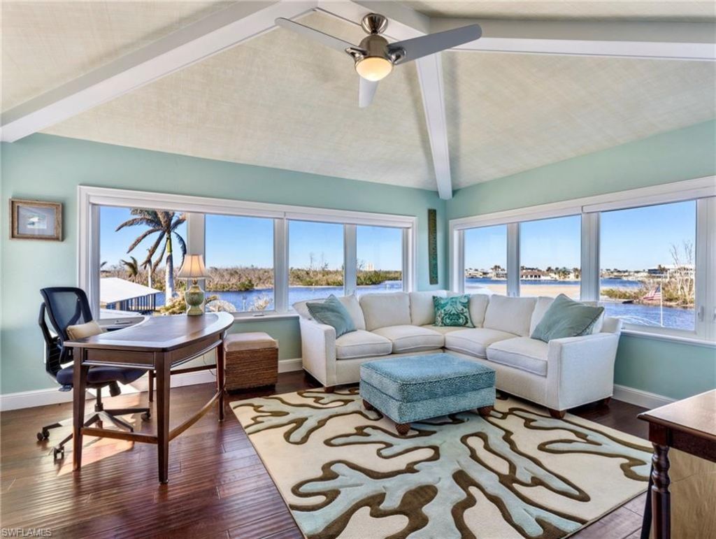 921 Prescott St, Fort Myers Beach, FL 33931 Photo
