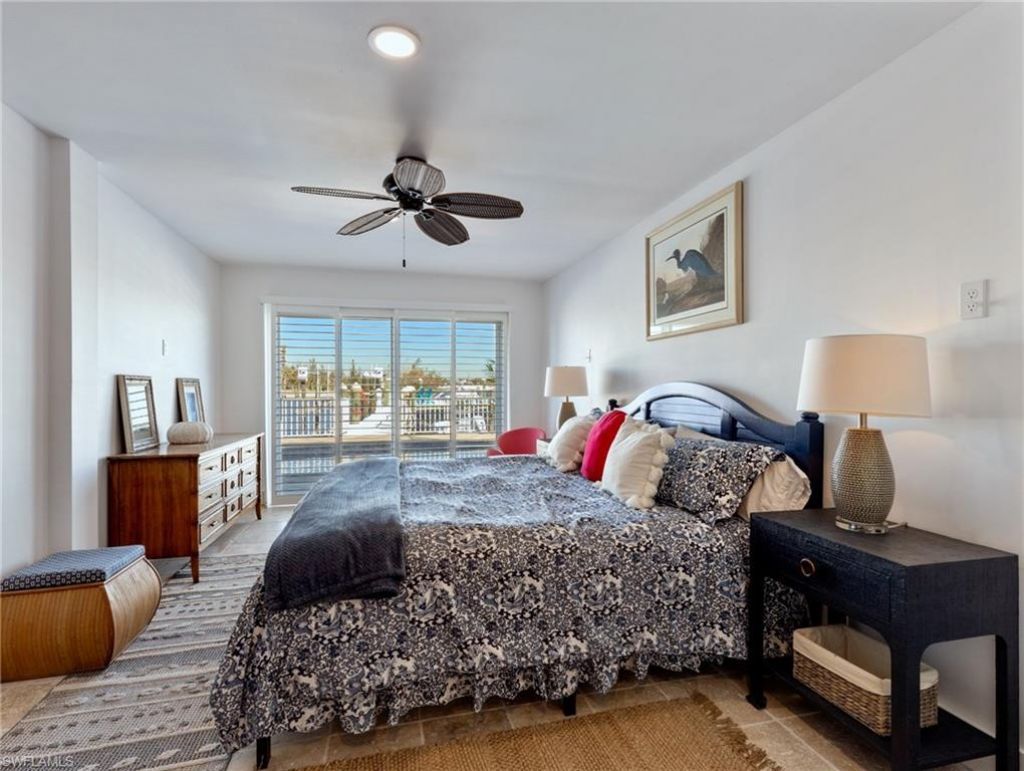 921 Prescott St, Fort Myers Beach, FL 33931 Photo