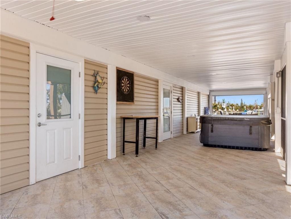 921 Prescott St, Fort Myers Beach, FL 33931 Photo