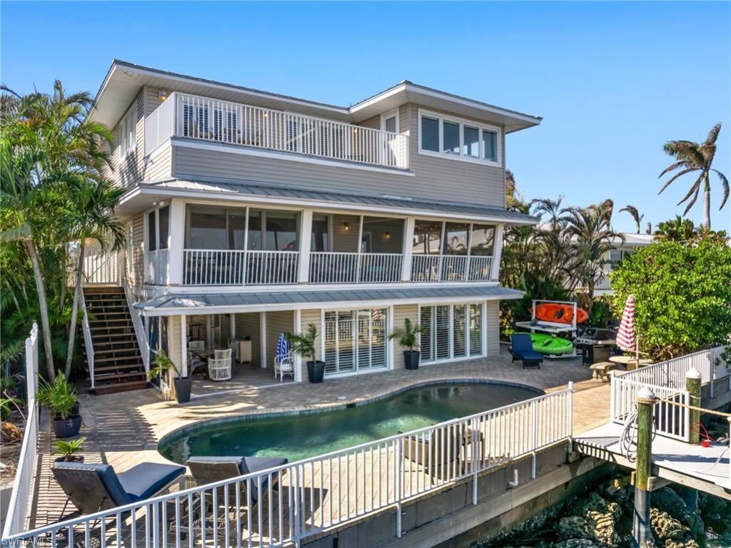 921 Prescott St, Fort Myers Beach, FL 33931 Photo