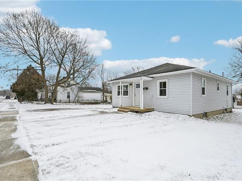 581 Washington Avenue, Urbana, OH 43078 Photo 2