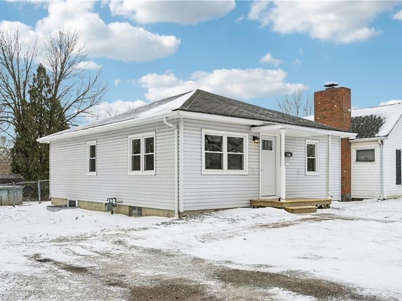 581 Washington Avenue, Urbana, OH 43078 Photo 5