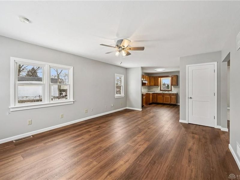 581 Washington Avenue, Urbana, OH 43078 Photo 8