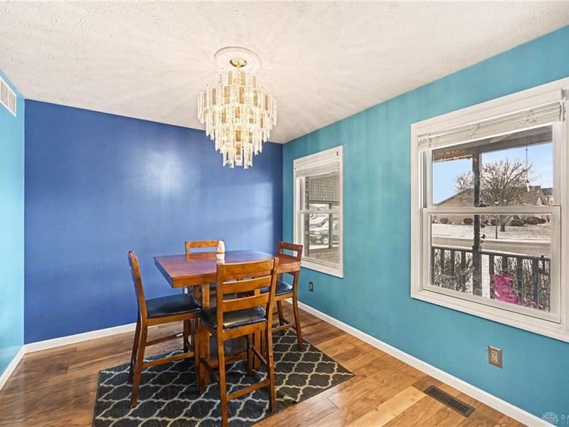 220 Auburn Meadows Court, Carlisle, OH 45005 Photo 6