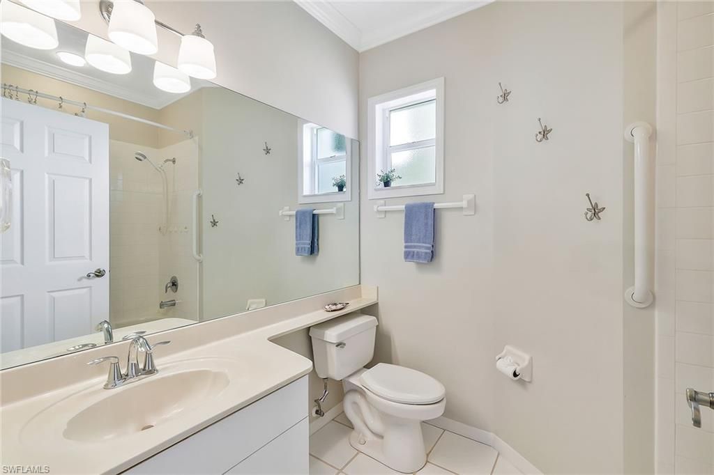 25010 Cypress Hollow Ct, Unit 204, Bonita Springs, FL 34134 Photo