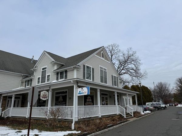 35 Seminary Ave, Unit 3, Chester, NJ 07930