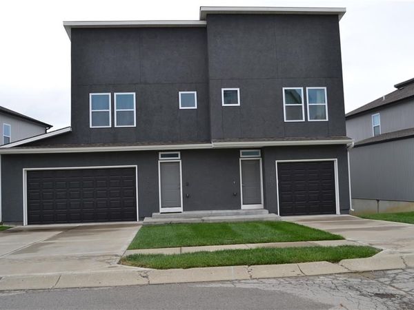 1205 NW 77th Street, Kansas City, MO 64118