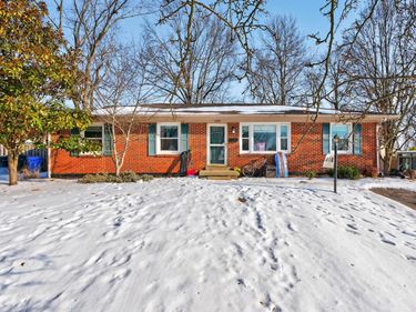 1109 Greentree Court, Lexington, KY 40517