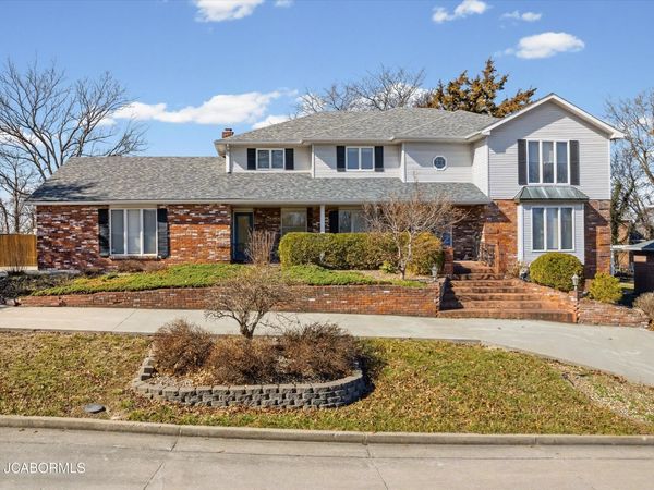 1000 JASON ROAD, Jefferson City, MO 65109