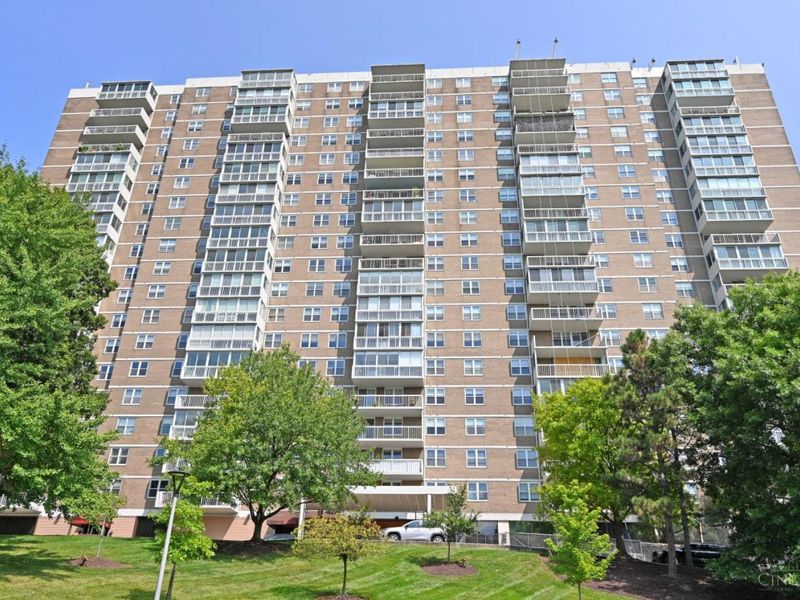 2444 Madison Road, Unit 1106, Cincinnati, OH 45208 Photo 1