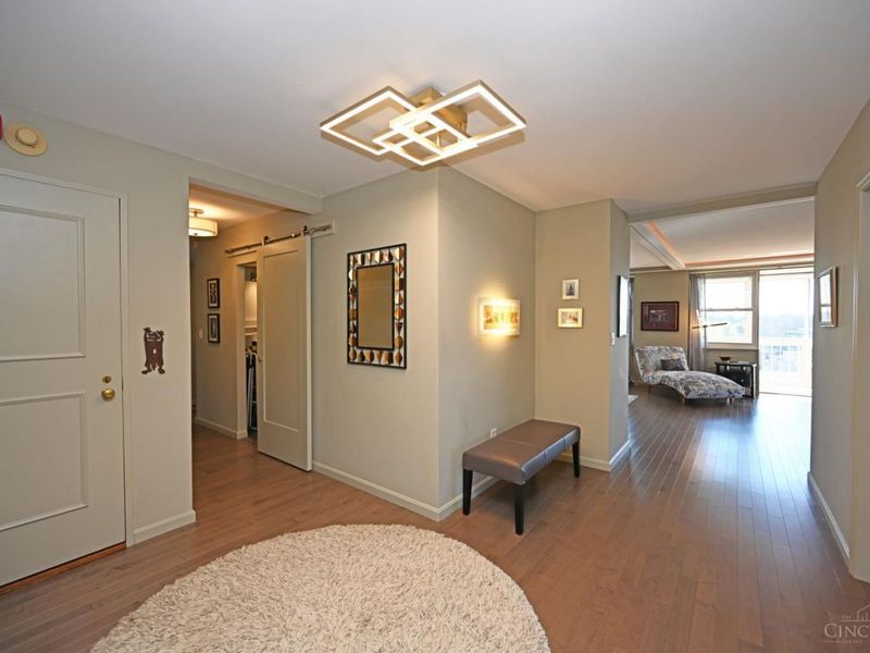 2444 Madison Road, Unit 1106, Cincinnati, OH 45208 Photo 12