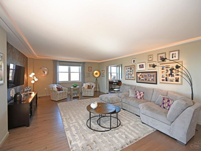 2444 Madison Road, Unit 1106, Cincinnati, OH 45208 Photo 19