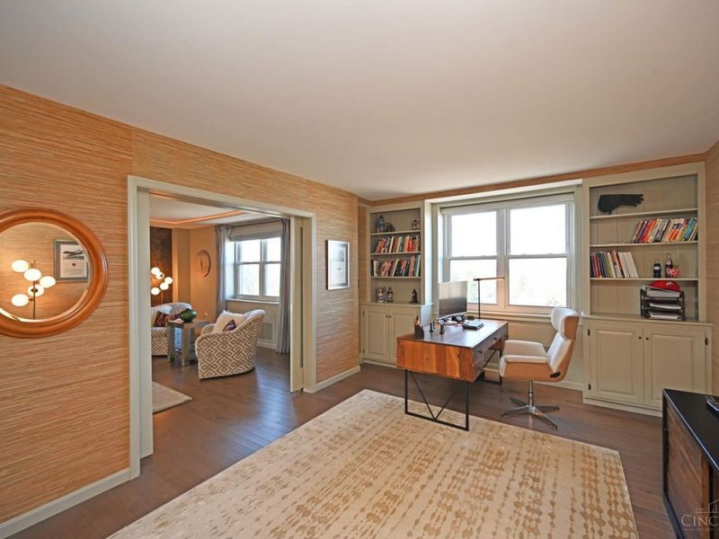 2444 Madison Road, Unit 1106, Cincinnati, OH 45208 Photo 4