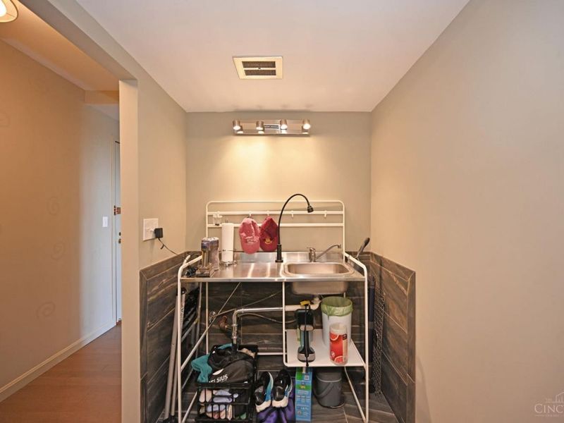 2444 Madison Road, Unit 1106, Cincinnati, OH 45208 Photo 45