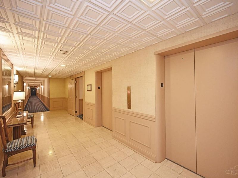 2444 Madison Road, Unit 1106, Cincinnati, OH 45208 Photo 73