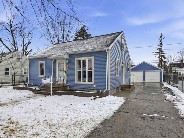 751 MADISON STREET, Neenah, WI 54956