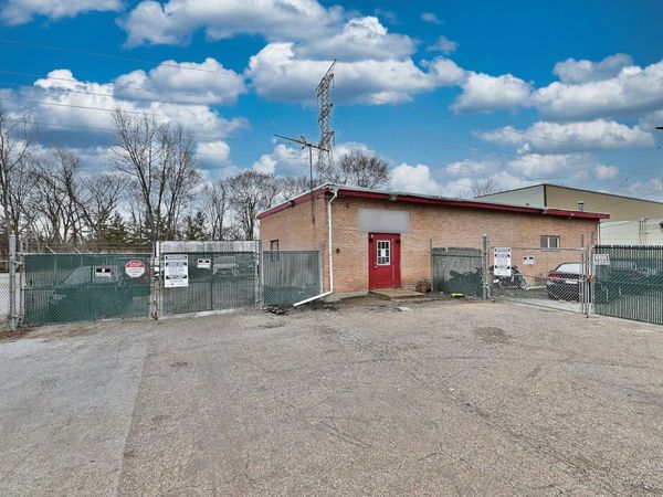 26w321 Saint Charles Road, Carol Stream, IL 60188