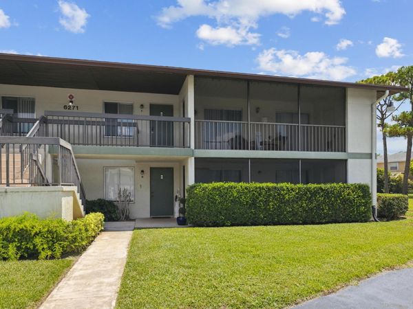 6271 Chasewood Drive, Unit F, Jupiter, FL 33458