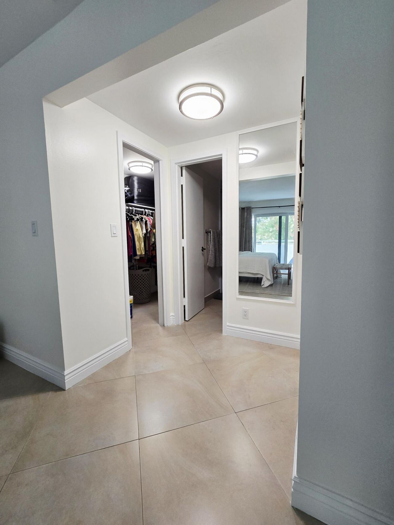 3212 NE 12th Street, Unit 201, Pompano Beach, FL 33062 Photo